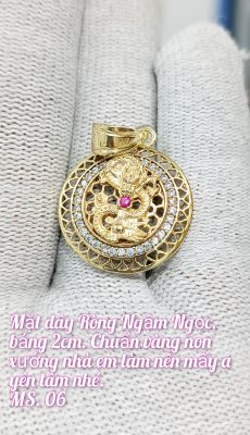 Mặt dây rồng ngậm ngọc tròn_ Mã 06
